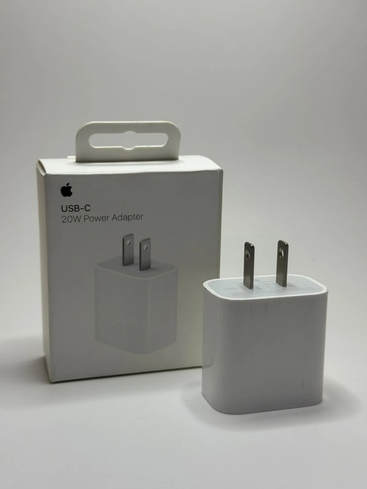 Cubo Cargador USB-C 20W Apple Original